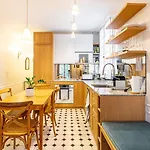 GuestReady - Bel Appartement dans le 18ème